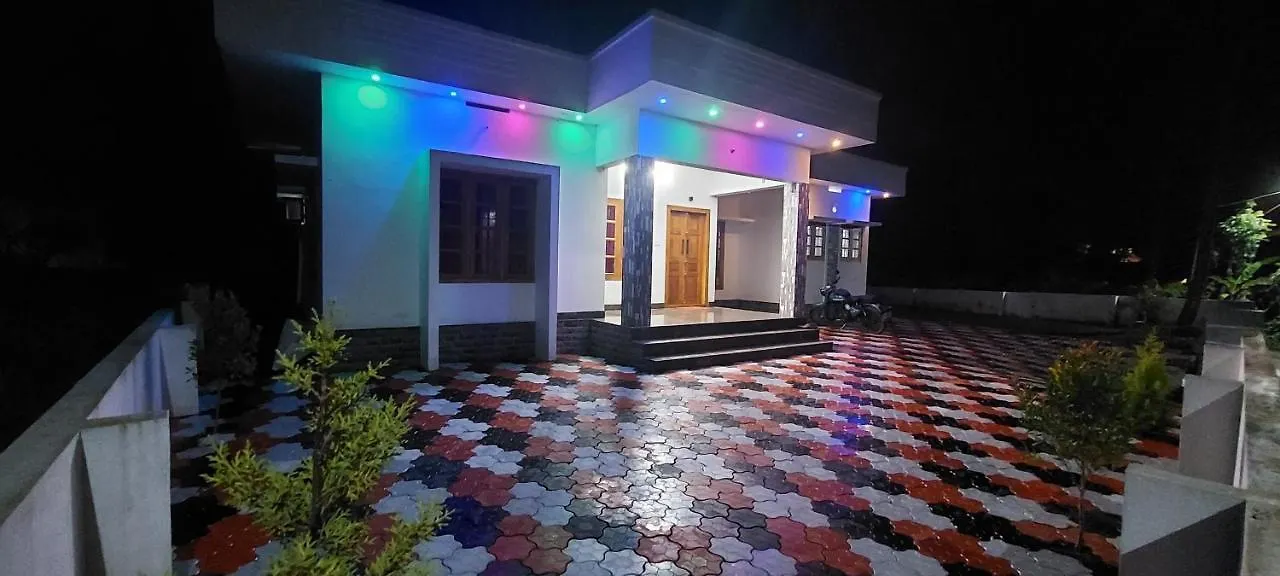 The Grand White House - Entire Villa Thekkady