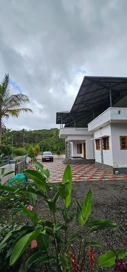 The Grand White House - Entire Villa Thekkady Ubytování v soukromí